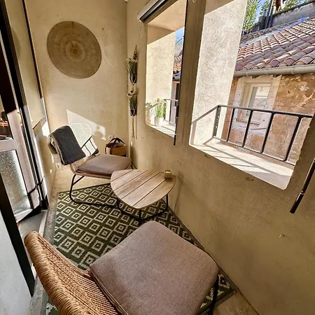 La Maison Benezet Arles Roquette *